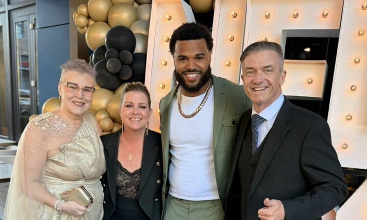 A Giant among giants: Ottawa’s Mesidor drafted to NFL Ottawa native Akheem Mesidor has emerged as a top defensive prospect, building on a strong college career to position himself for the next level of football.